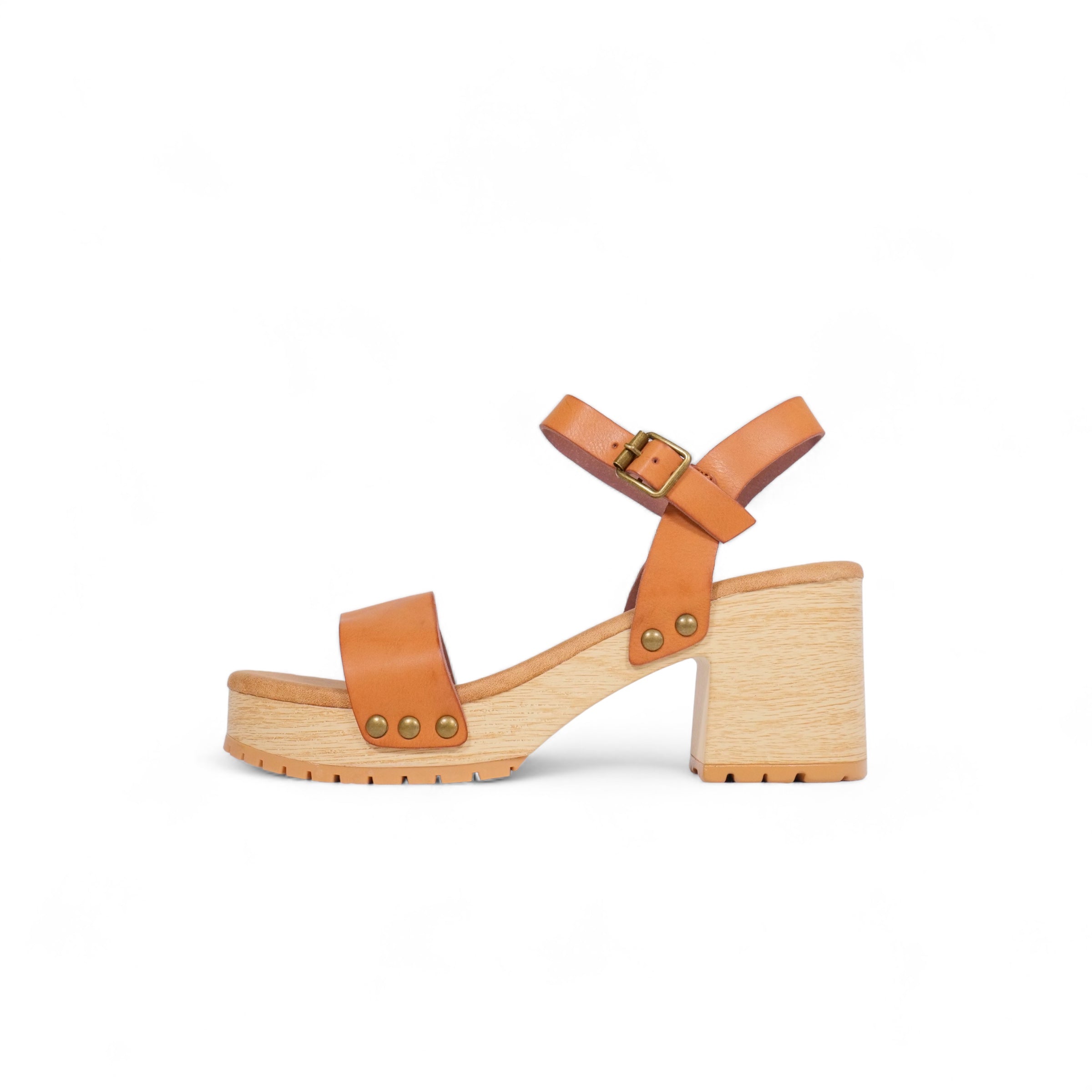 Sandalias de tacón con tachuela