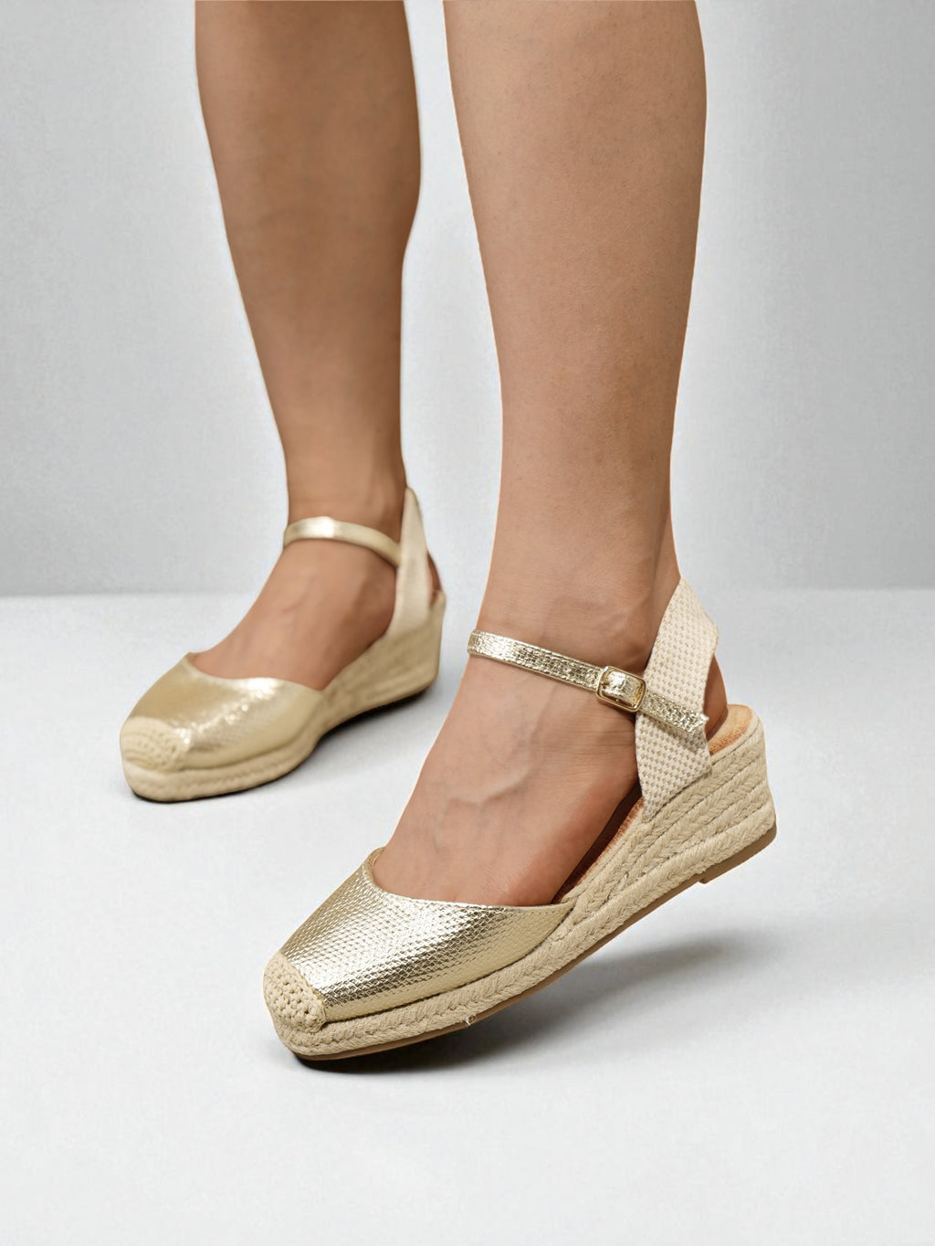 Alpargatas de cuña básicas tacón 5cm - Alpargatas de cuña para mujer con puntera cerrada, sandalias espadrille con plataforma de yute, pulsera al tobillo con hebilla ajustable, zapatos de verano cómodos en beige, camel, dorado y plateado