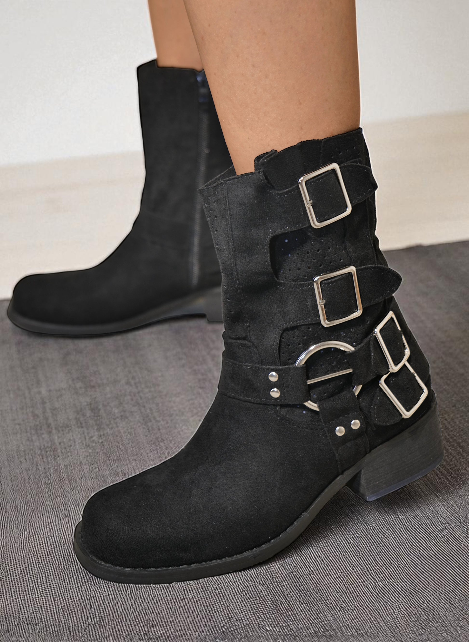 Botas de Mujer Estilo Militar con Tacón Bajo, Hebillas Decorativas y Cremallera Lateral, Diseño Casual de Media Caña en Antelina  – Botines Otoño Invierno Modernos y Cómodos