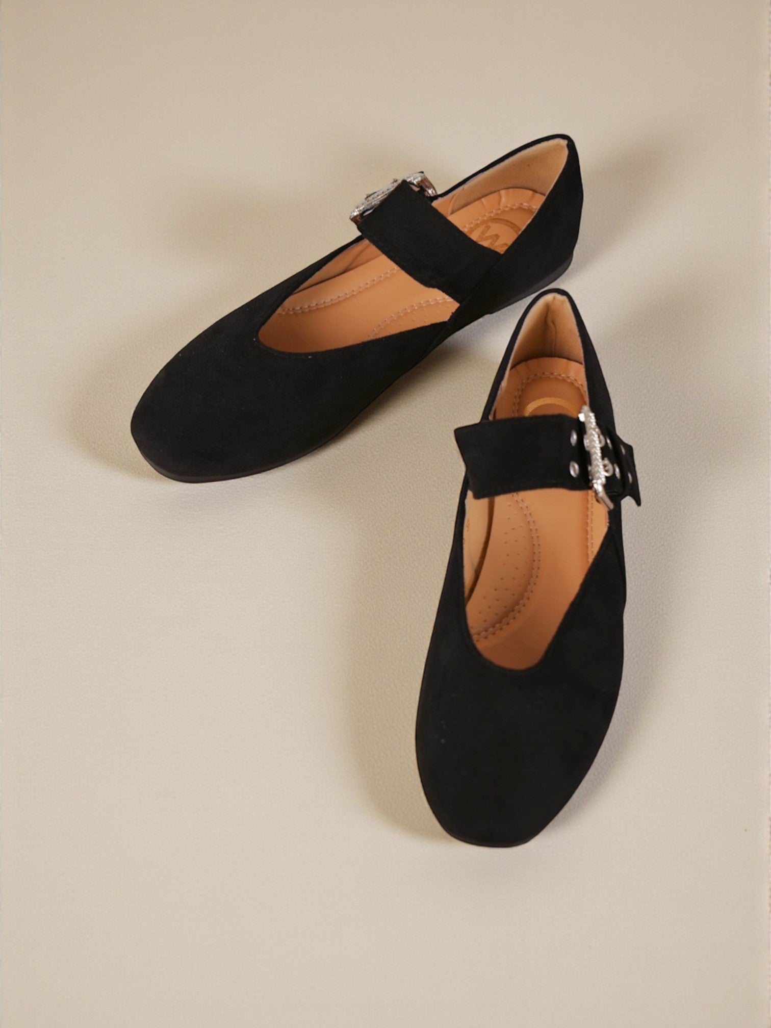 Bailarinas planas mujer de gamuza sintética con tira ajustable y hebilla metálica decorativa, zapatos tipo Mary Jane cómodos para diario, oficina y looks casuales elegantes