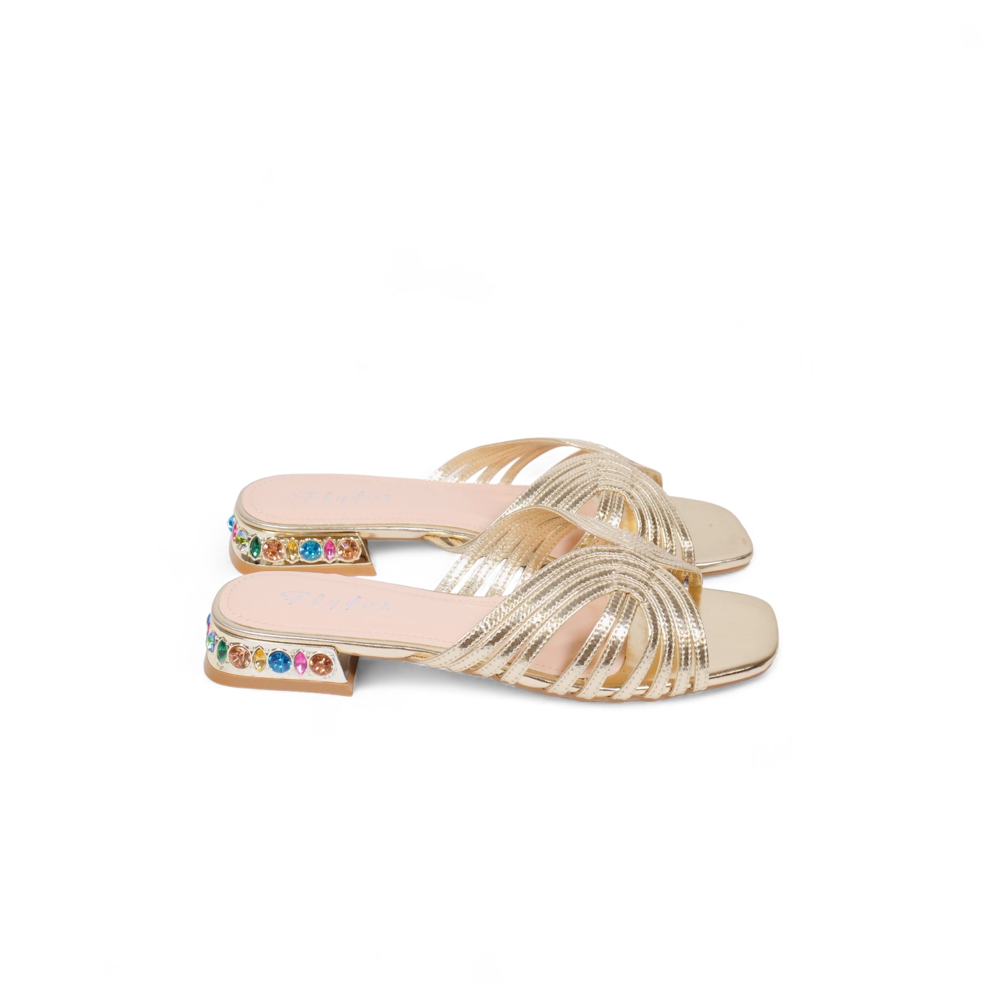 Chanclas cubiertas de tira - tacón de pedrería