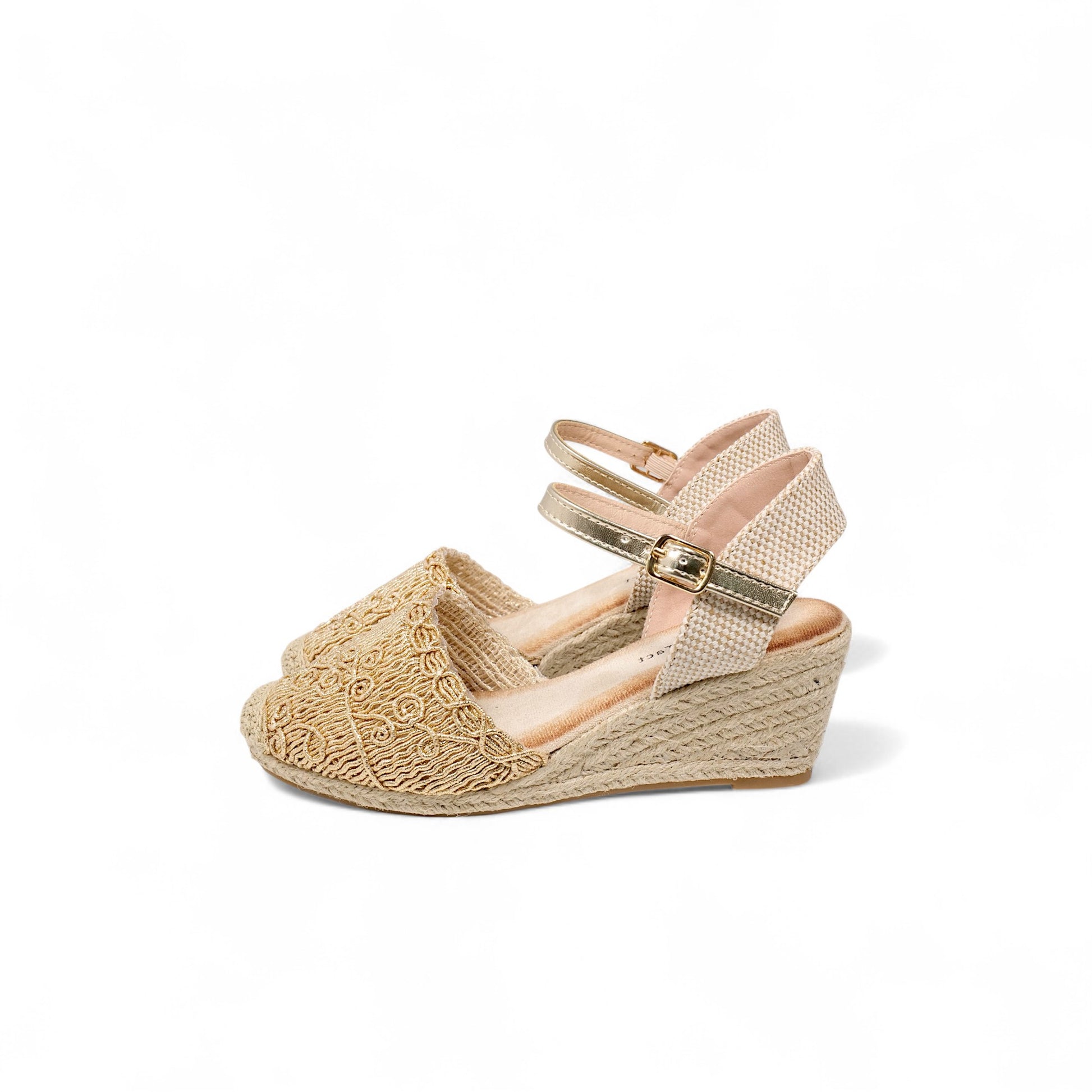 Sandalias de cuña con bordado artesanal y correa metálica