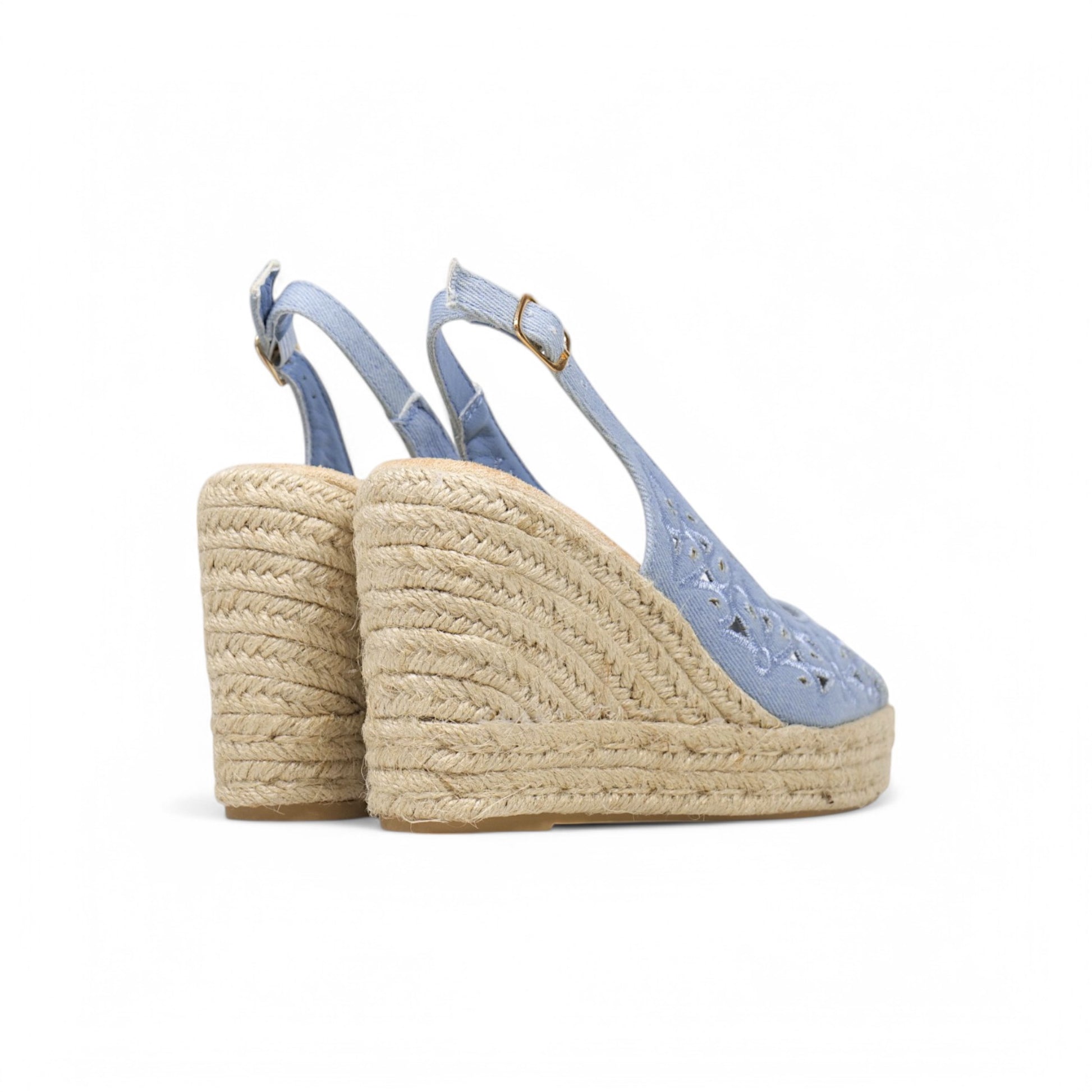 Sandalias de cuña alta con plataforma para mujer, diseño calado floral y pulsera ajustable, estilo alpargata con suela de yute, elegantes y cómodas para verano, disponibles en beige, negro y azul
