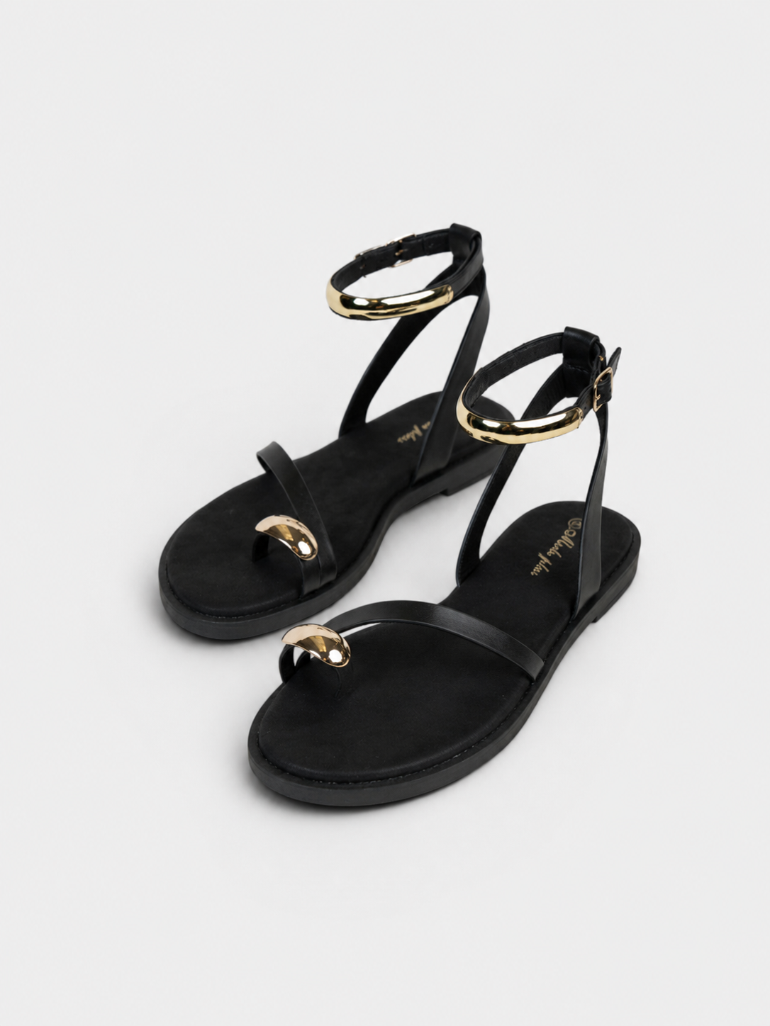 Sandalias Planas Anillo en el Dedo para mujer con pulsera al tobillo y detalle metálico dorado, sandalias elegantes y cómodas para verano, vacaciones, vestidos y looks casuales